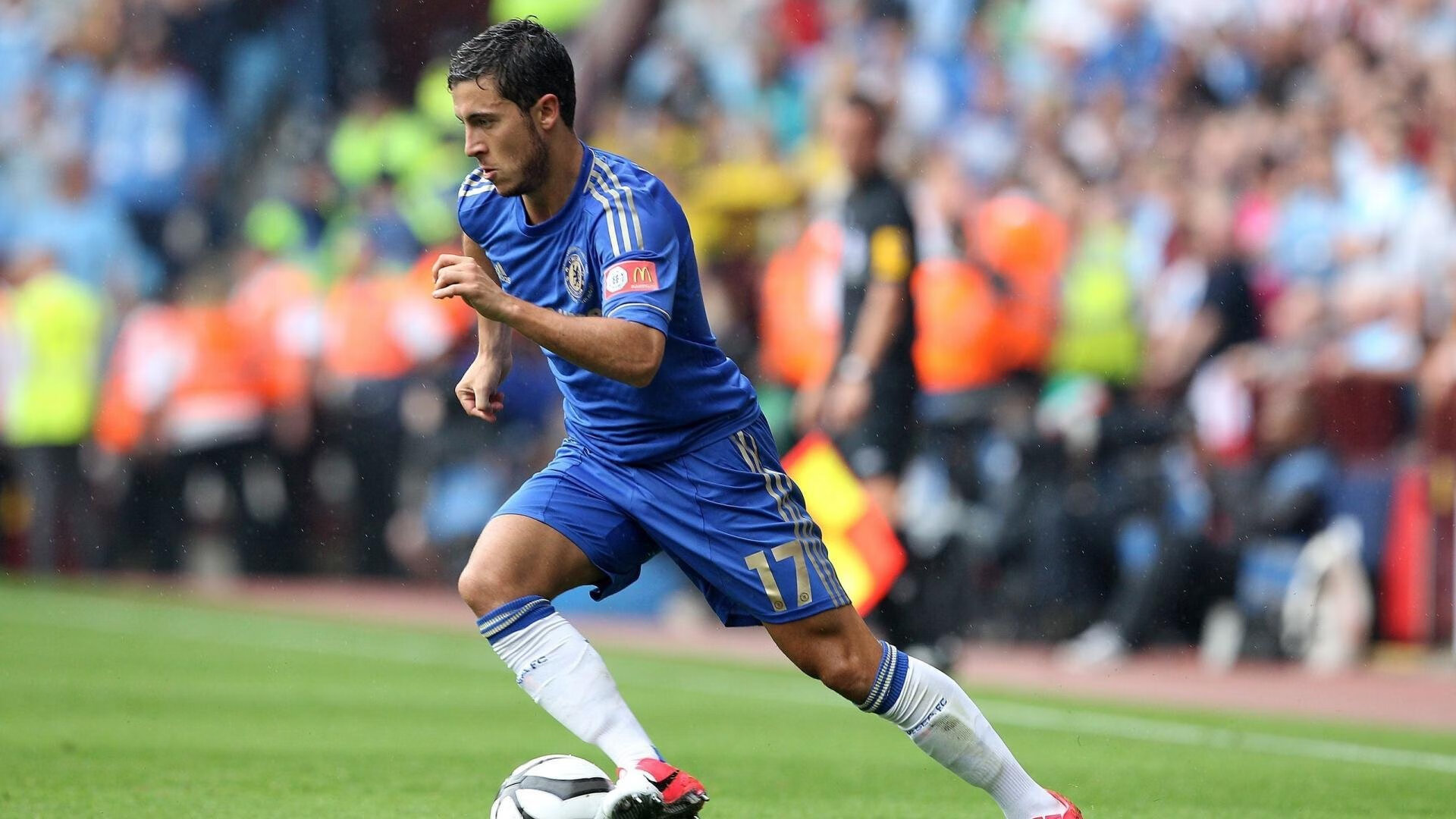 华体会全站-3球5助攻！19岁英格兰天才中场新星横空出世，3大欧洲豪门疯抢，英格兰最有潜力中场